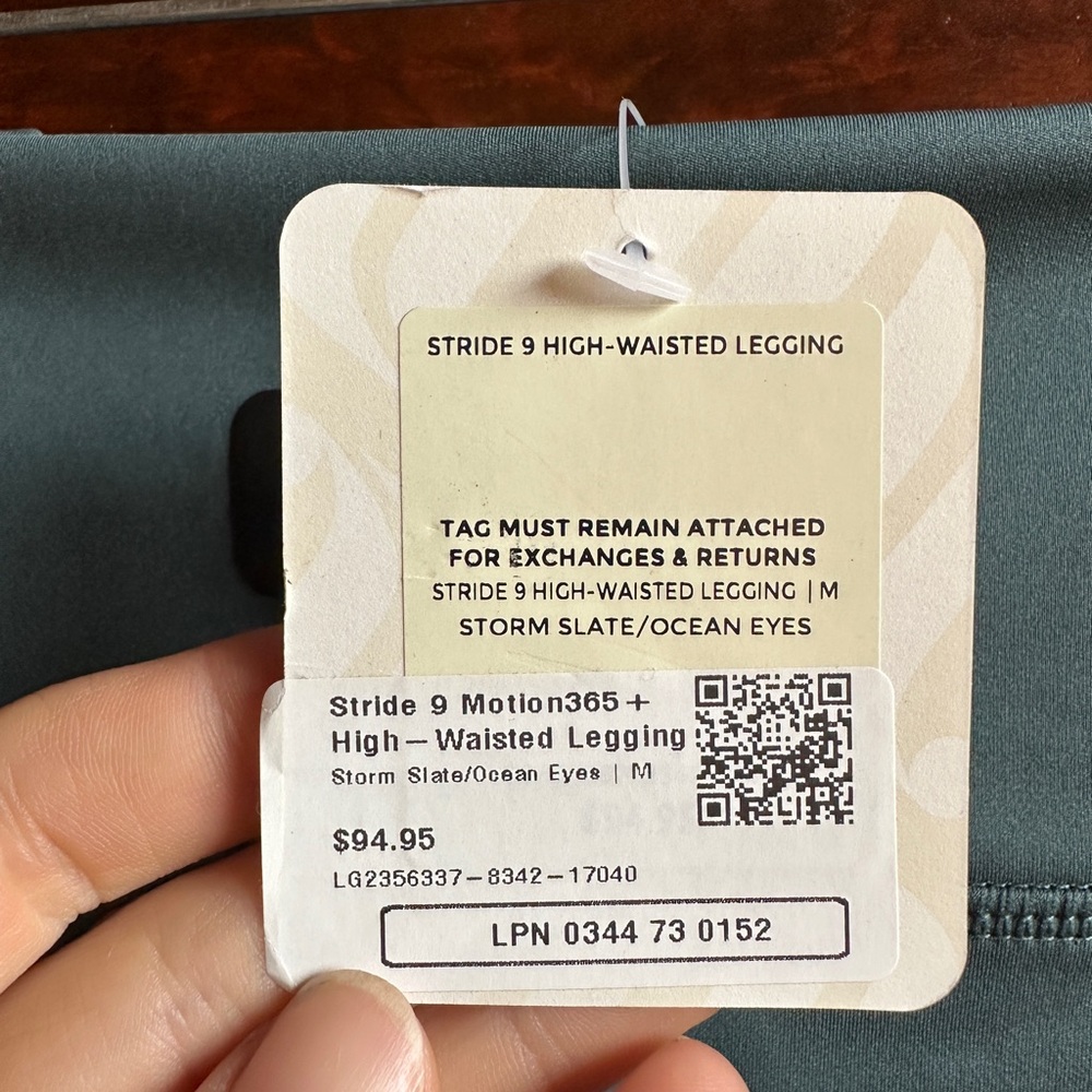 NWT Fabletics high waisted leggings teal storm slate ocean eyes size M Stride 9” - Picture 13 of 13